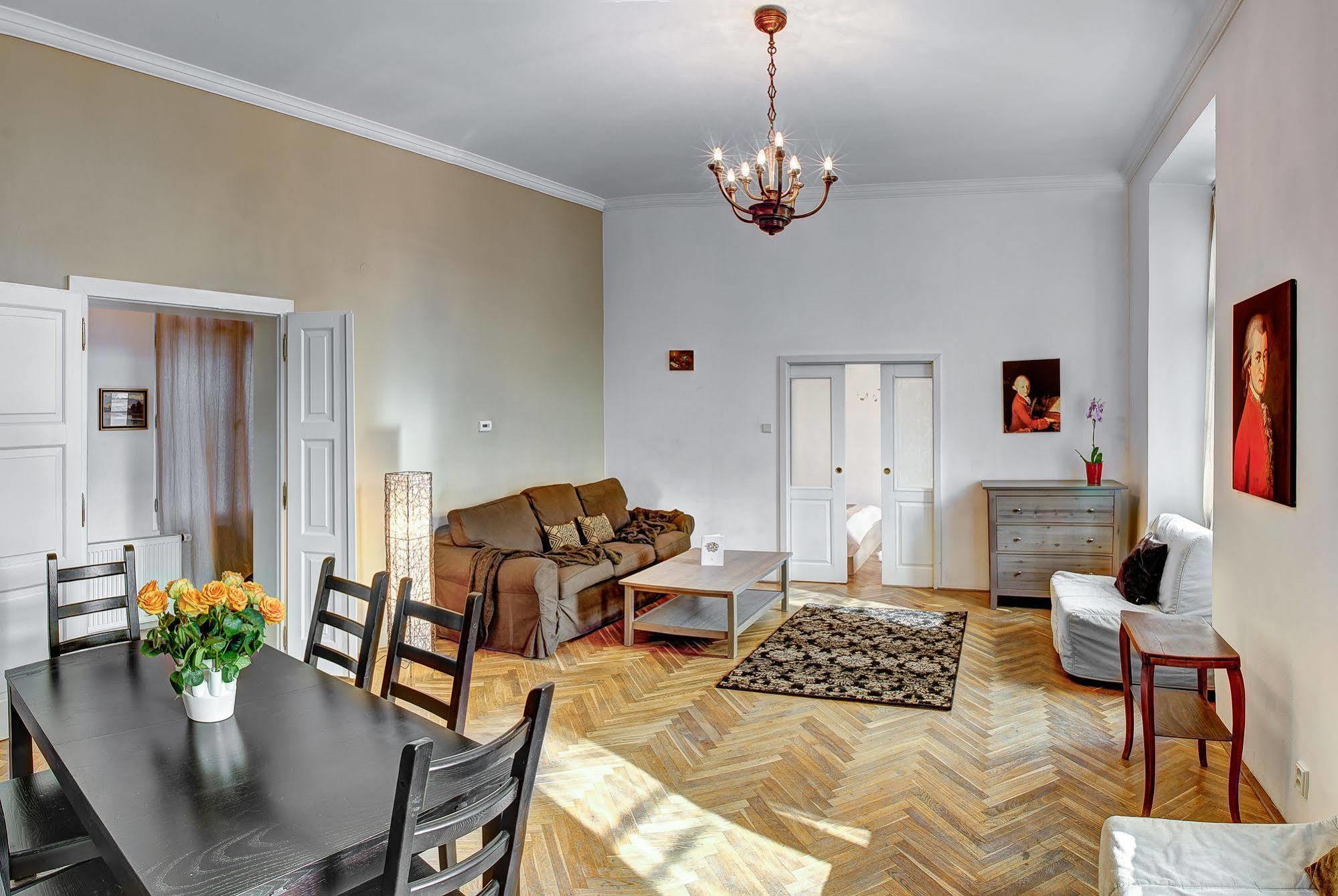 Abc Suites Praga Zewnętrze zdjęcie